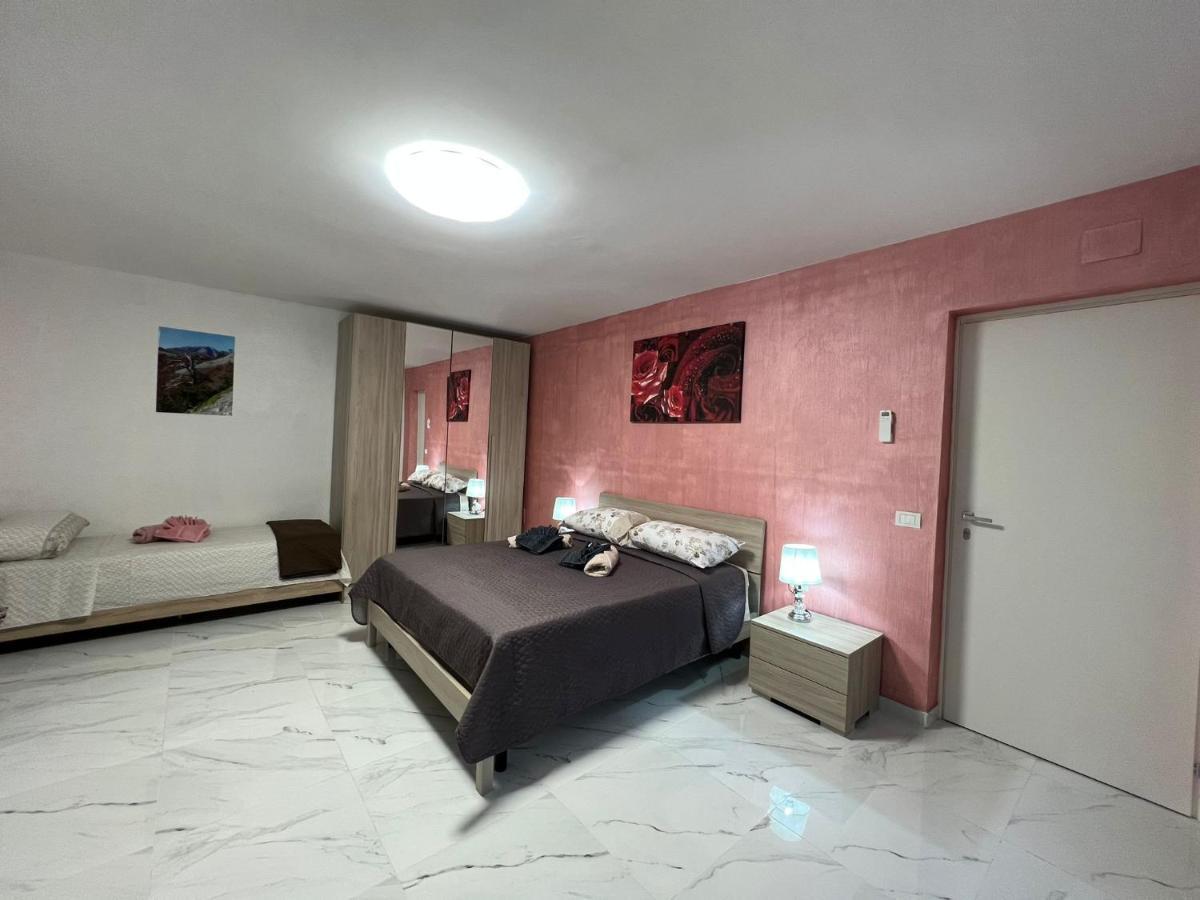 L'Oasi Del Raganello Bed & Breakfast Civita Bagian luar foto