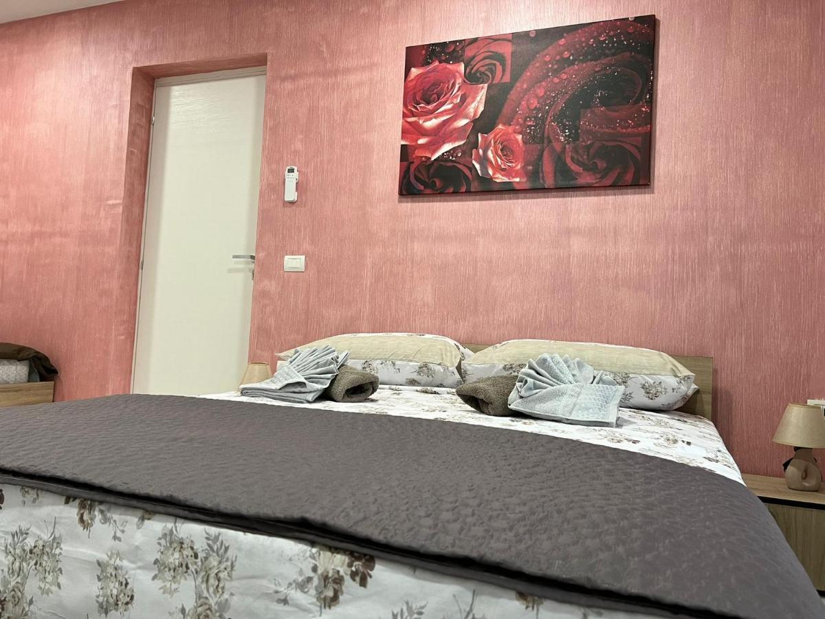 L'Oasi Del Raganello Bed & Breakfast Civita Bagian luar foto